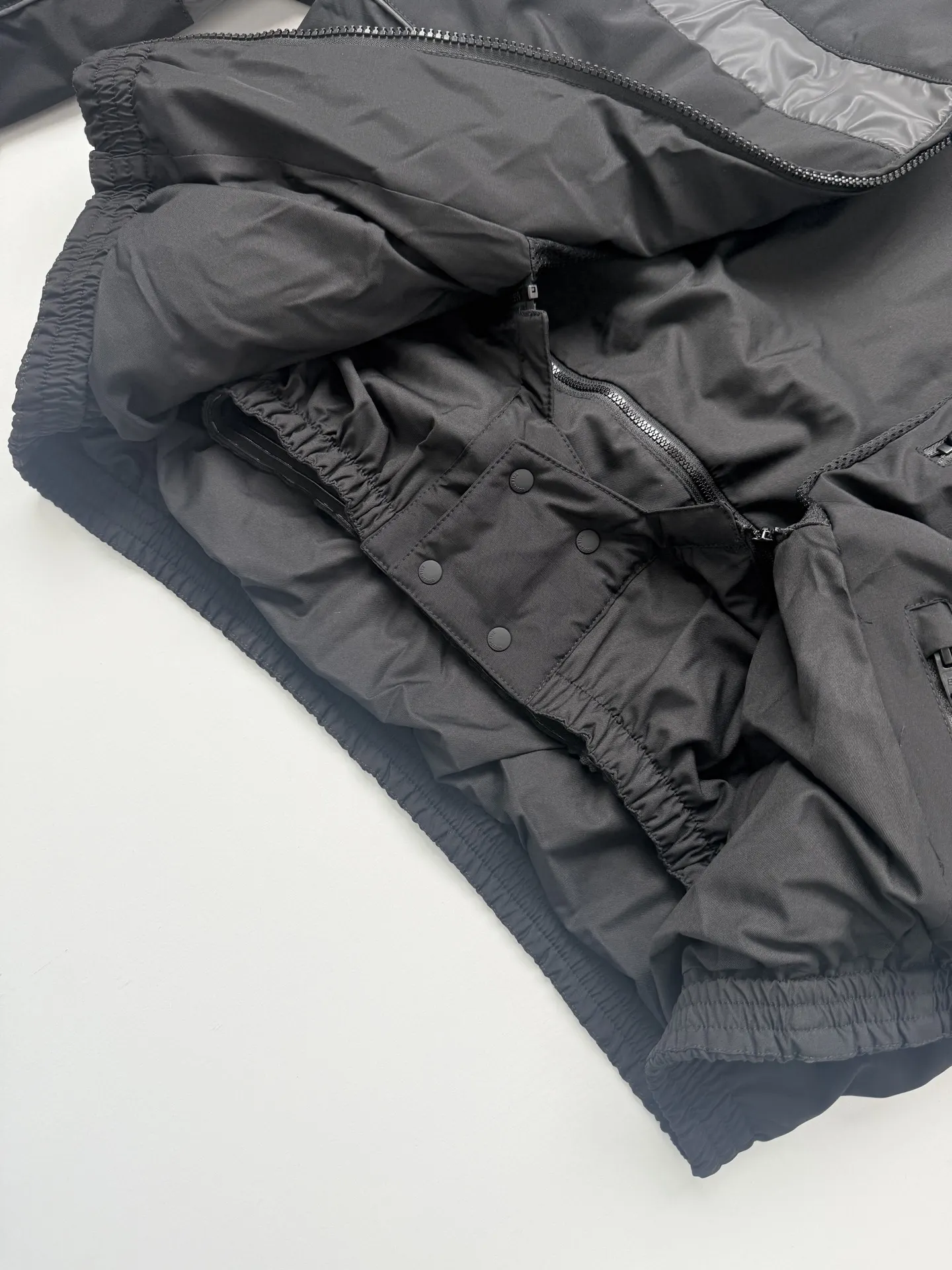 Reflective Logo Hooded Puffer Jacket D51020699 — view 7