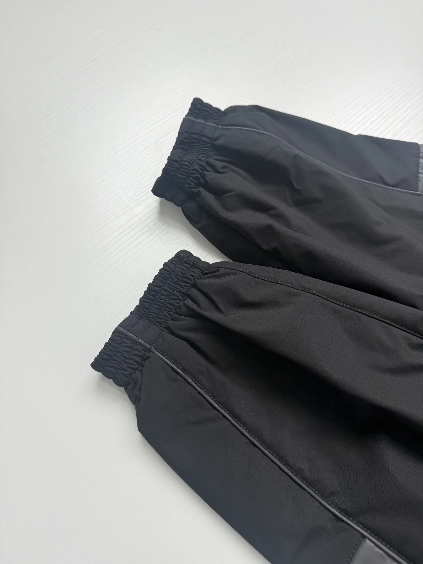 Reflective Logo Hooded Puffer Jacket D51020699 — view 15