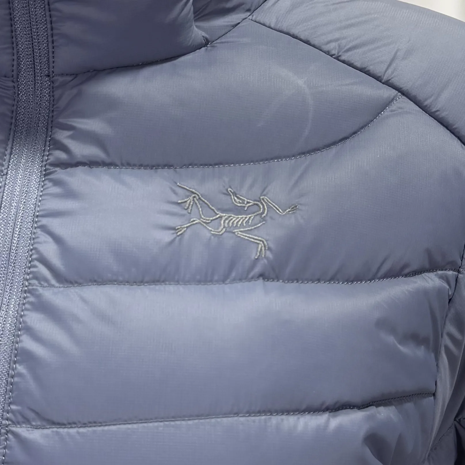 Cerium Hooded Down Puffer Jacket D53019030 — view 2