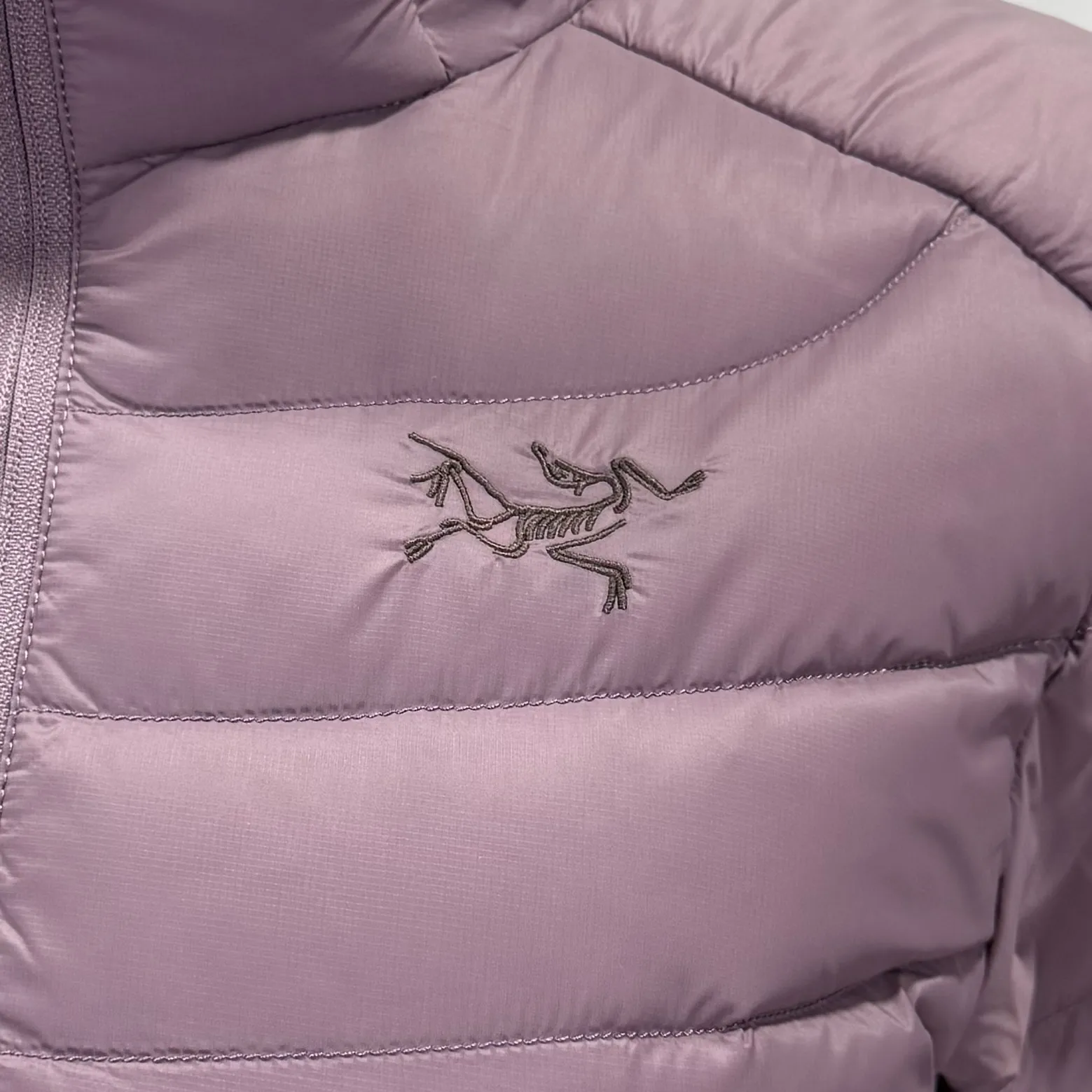 Cerium Hooded Down-Filled Puffer Jacket D53019031 — view 2