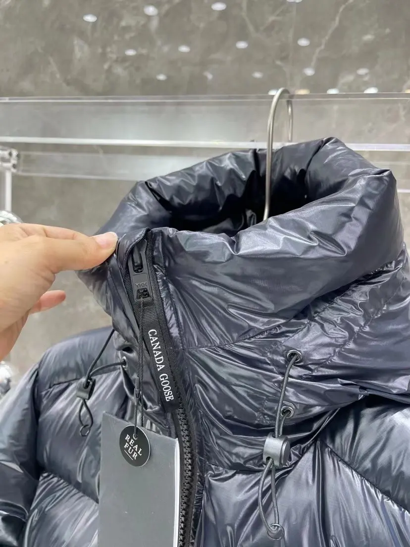 Crofton Black Label Hooded Puffer Jacket D54020958 — view 3