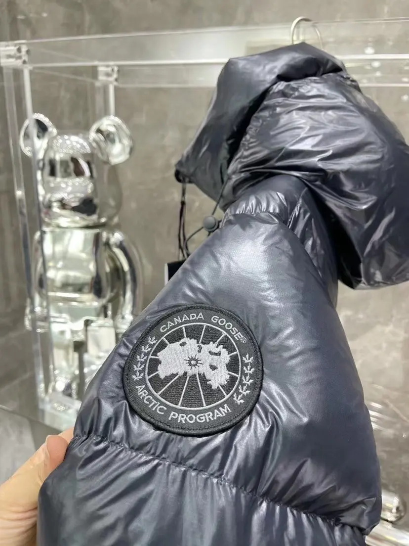 Crofton Black Label Hooded Puffer Jacket D54020958 — view 5