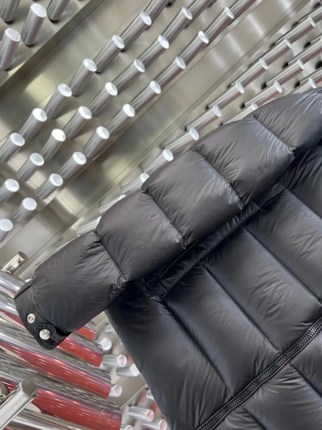 Moncler Hooded Down Puffer Jacket D57020976 — view 3