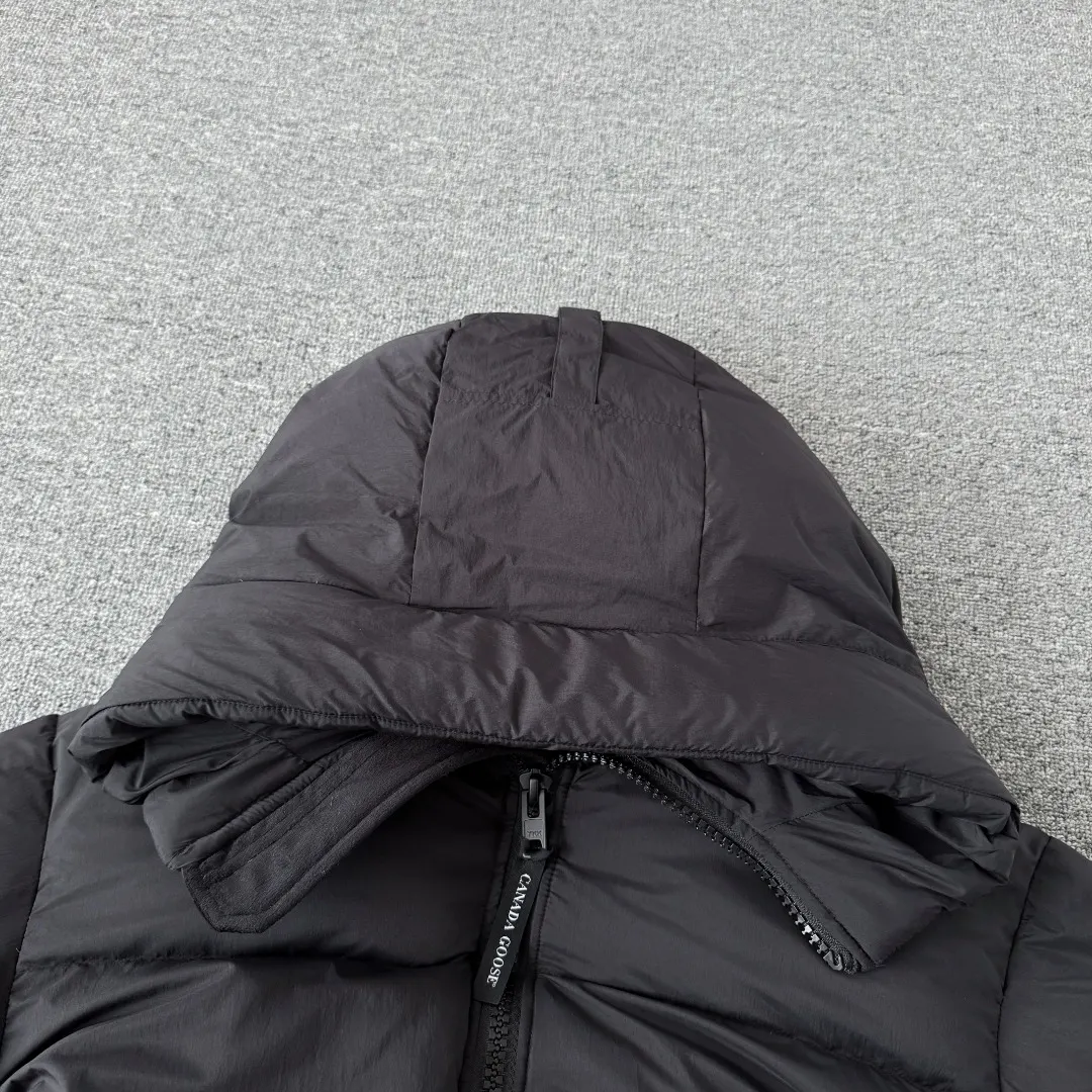 Canada Goose Lawrence Down-Filled Puffer Parka D61023554 — view 3
