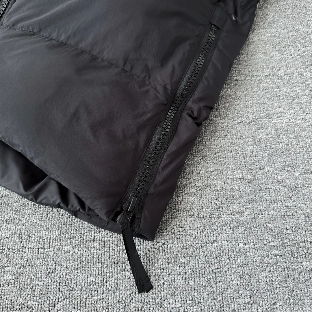 Canada Goose Lawrence Down-Filled Puffer Parka D61023554 — view 7
