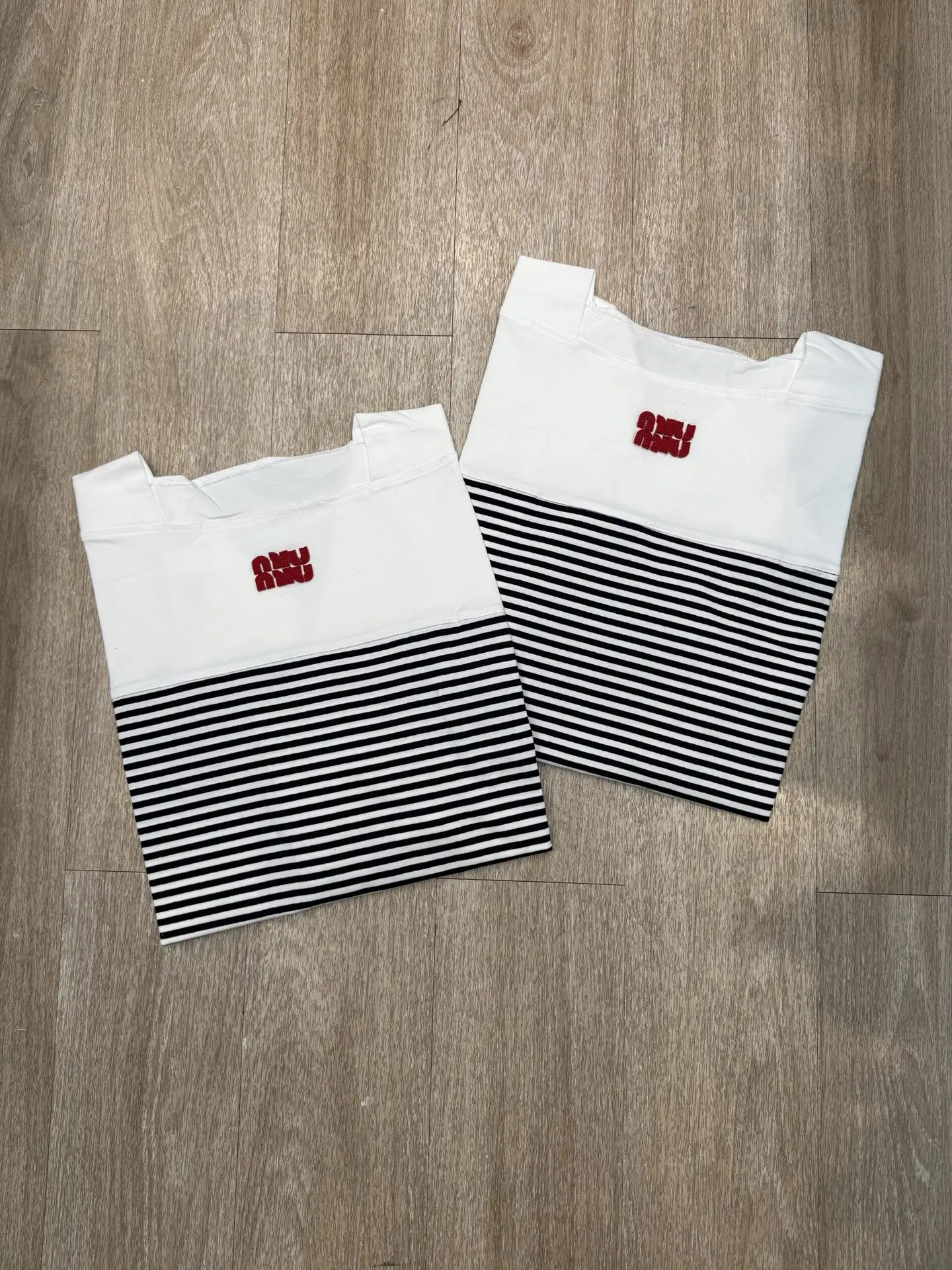 Embroidered Striped Long-Sleeve T-Shirt D6515673 — view 2