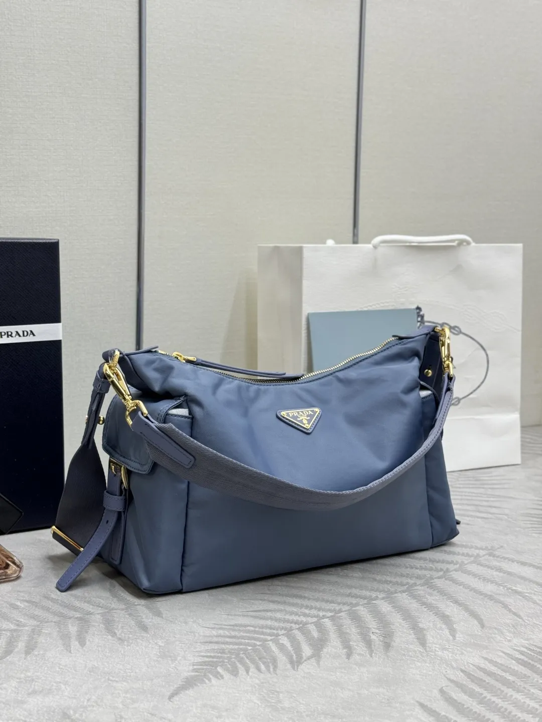 Re-Nylon and Leather Shoulder Bag D76017743 — view 3
