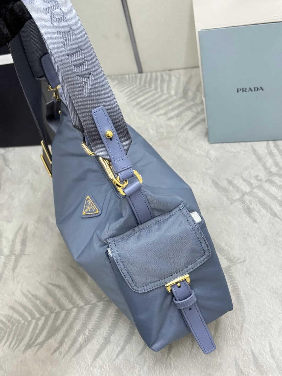 Re-Nylon and Leather Shoulder Bag D76017743 — view 5