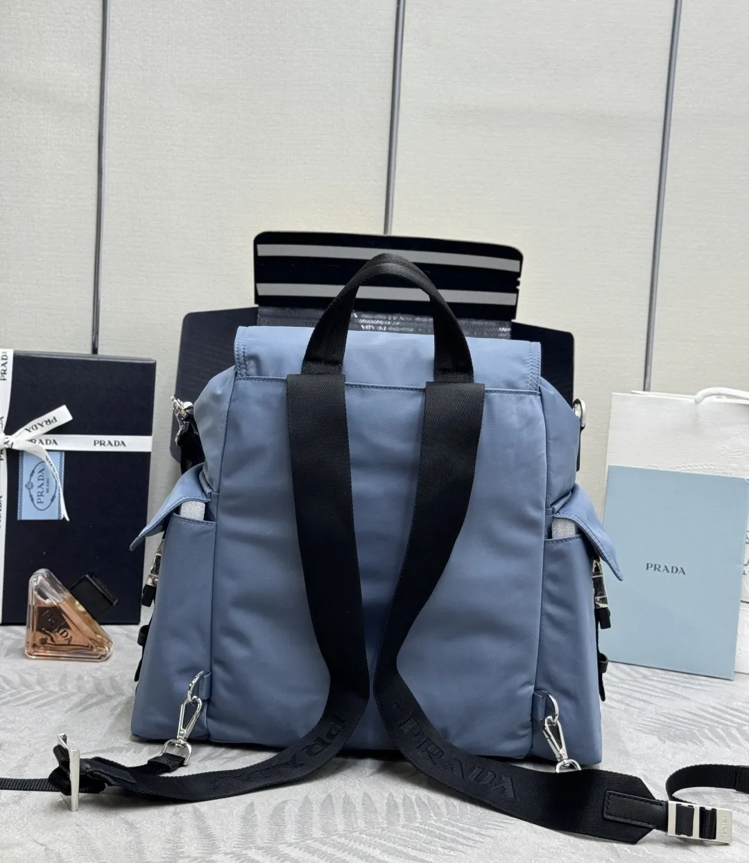 Re-Nylon and Leather Explore Backpack D88017744 — view 2