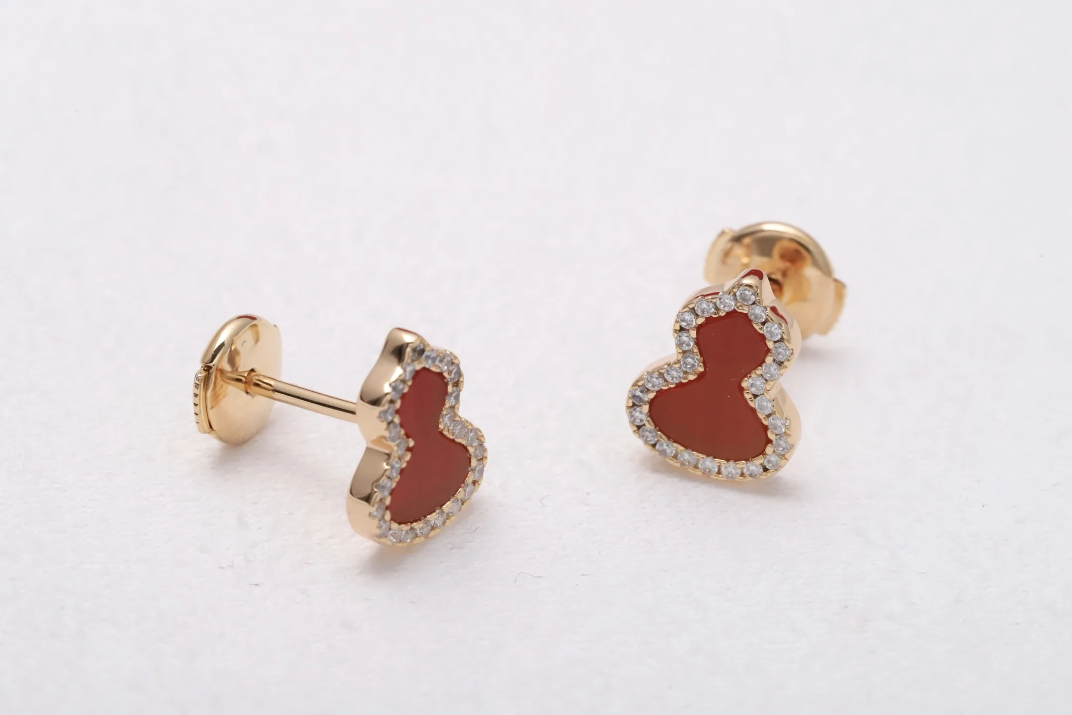 Wulu Red Agate Stud Earrings (Gold-Plated Brass) D15517125 — view 3