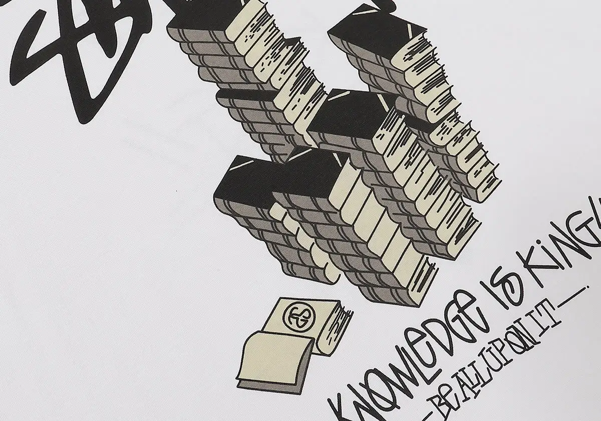 Knowledge Is King Graphic Print T-Shirt D4815754 — view 3