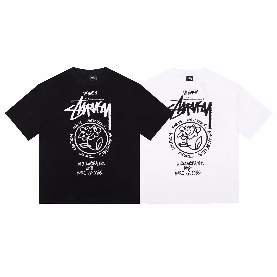 World Tour Graphic Print T-Shirt D4815749