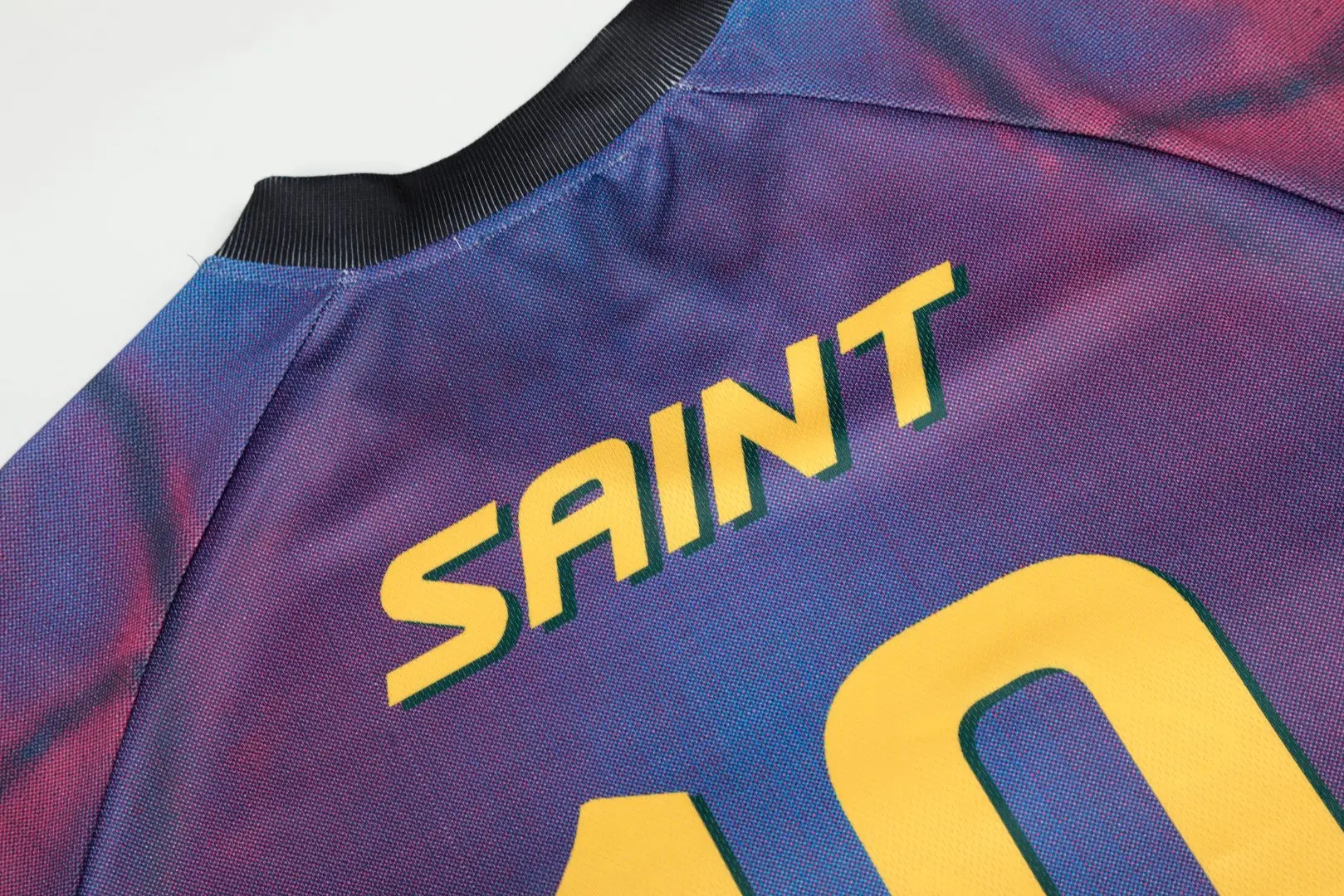 Saint Michael Graphic Print V-Neck Jersey T-Shirt D8811519 — view 6