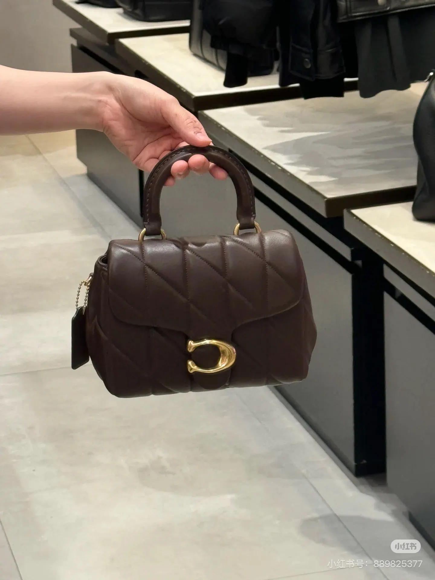 Tabby Quilted Leather Top Handle Bag D34018347 — view 2