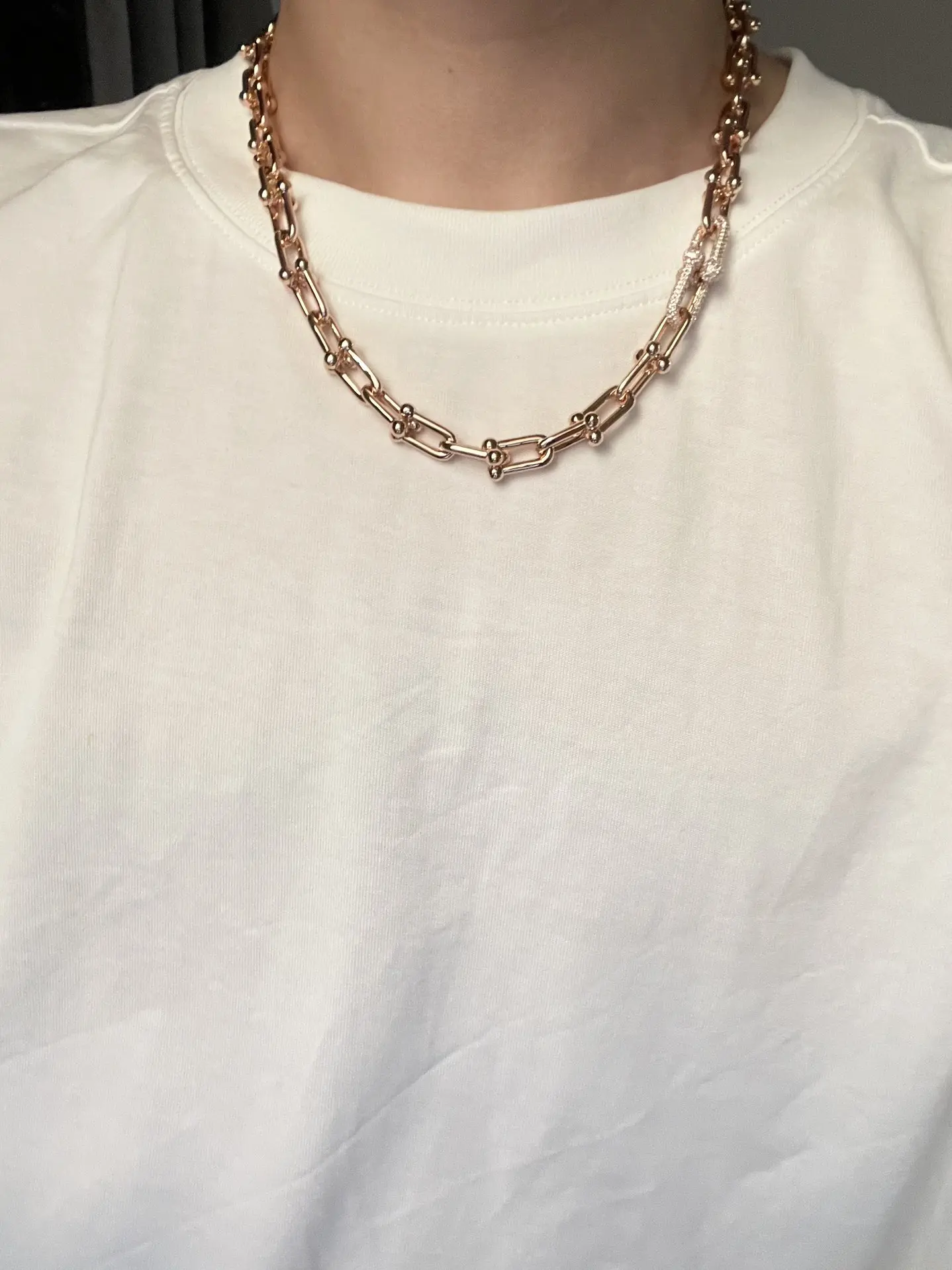 HardWear Graduated Link Necklace in 18K Rose Gold with Diamonds D24017562 — view 8