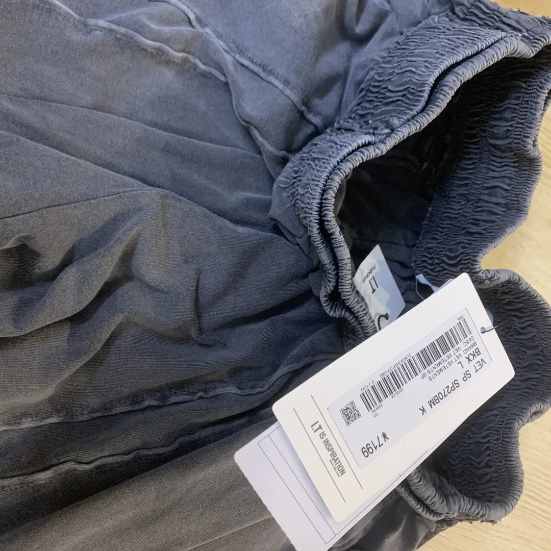 Panelled Washed Cotton Shorts D20012749 — view 2