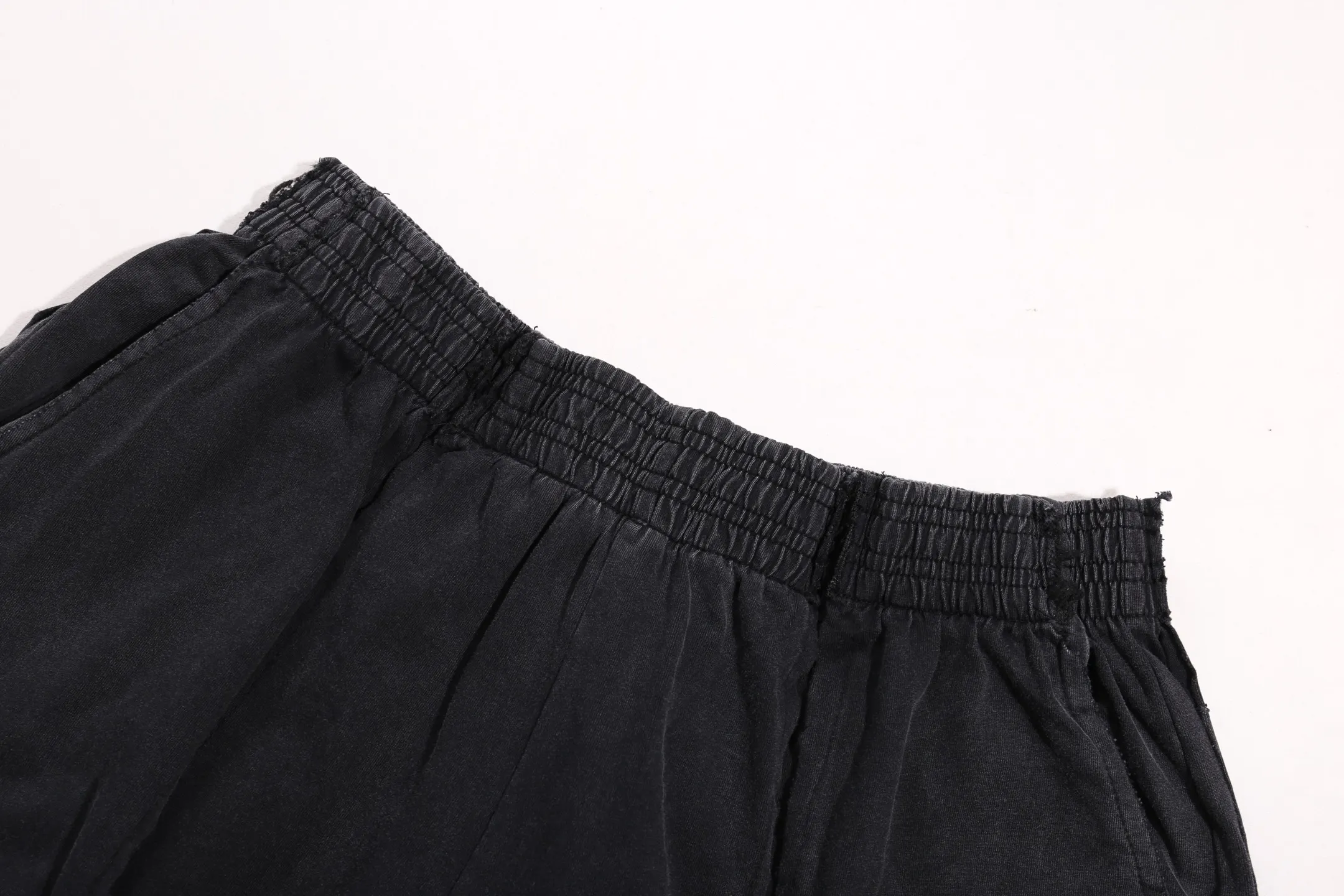 Panelled Washed Cotton Shorts D20012749 — view 13