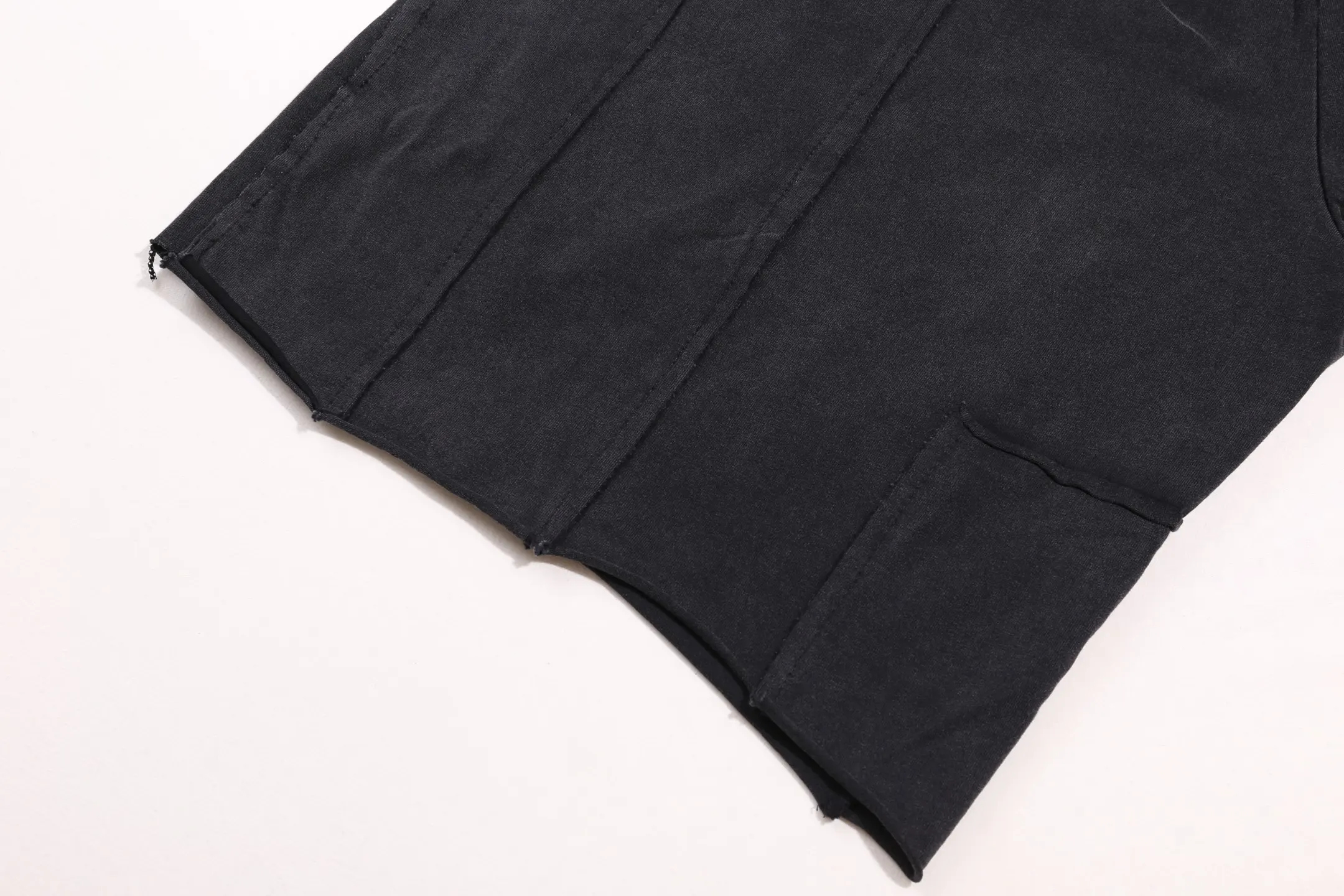 Panelled Washed Cotton Shorts D20012749 — view 18