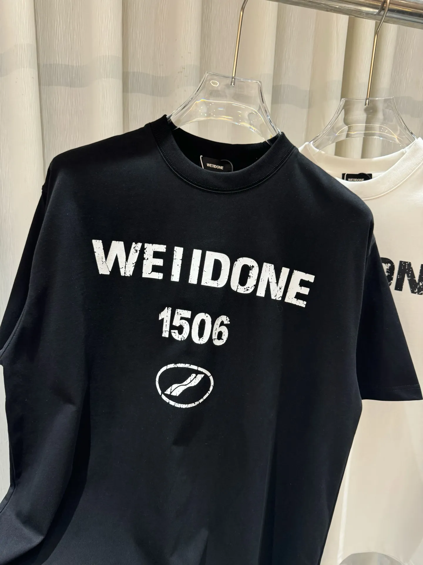 We11done Distressed Logo Oversized T-Shirt D9011457 — view 7