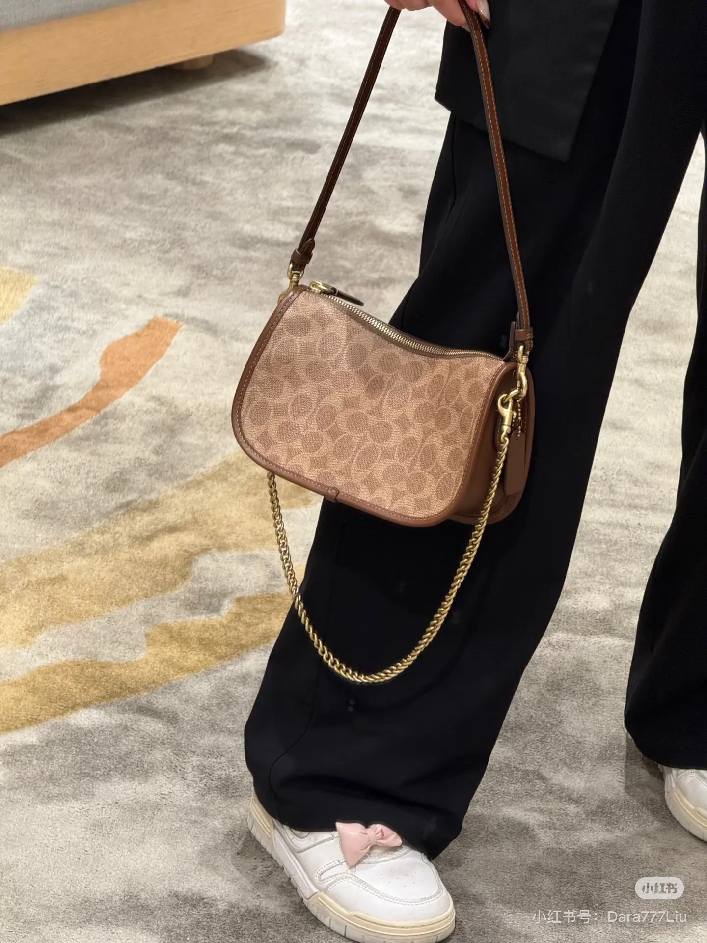 Waverly Monogram Shoulder Bag D30017938 — view 3