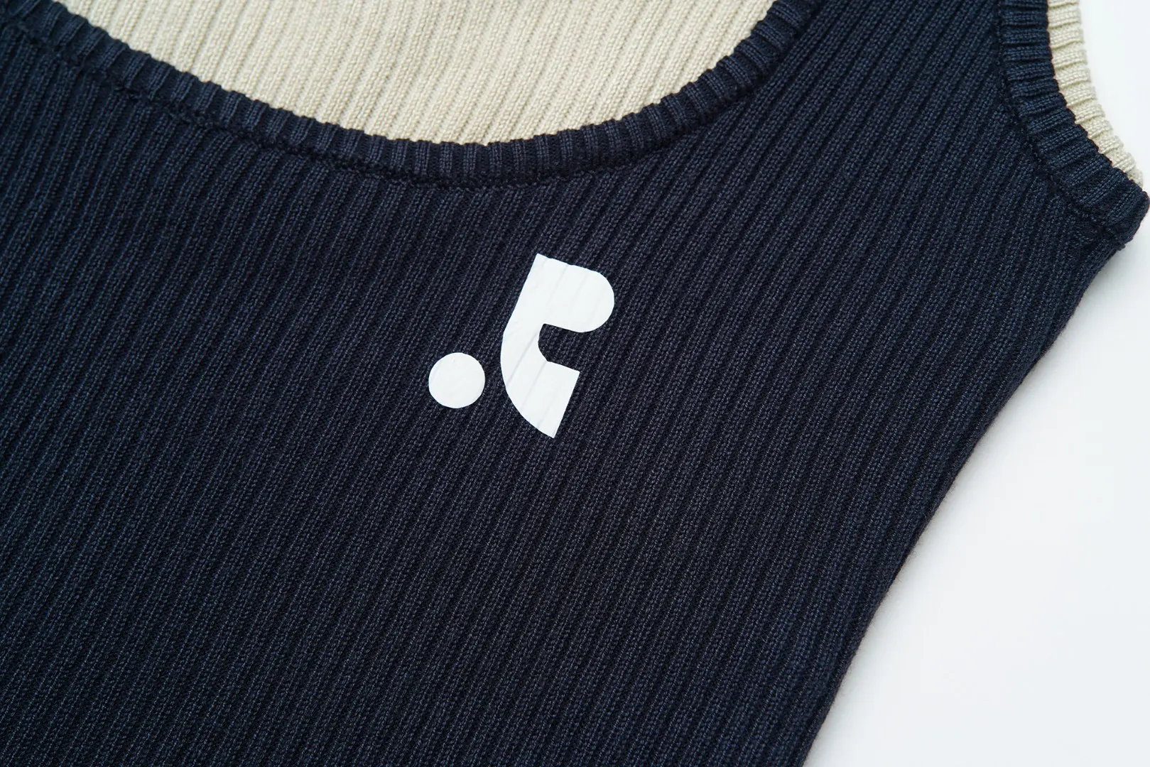 Layered Ribbed Knit Tank Top D4515584 — view 5