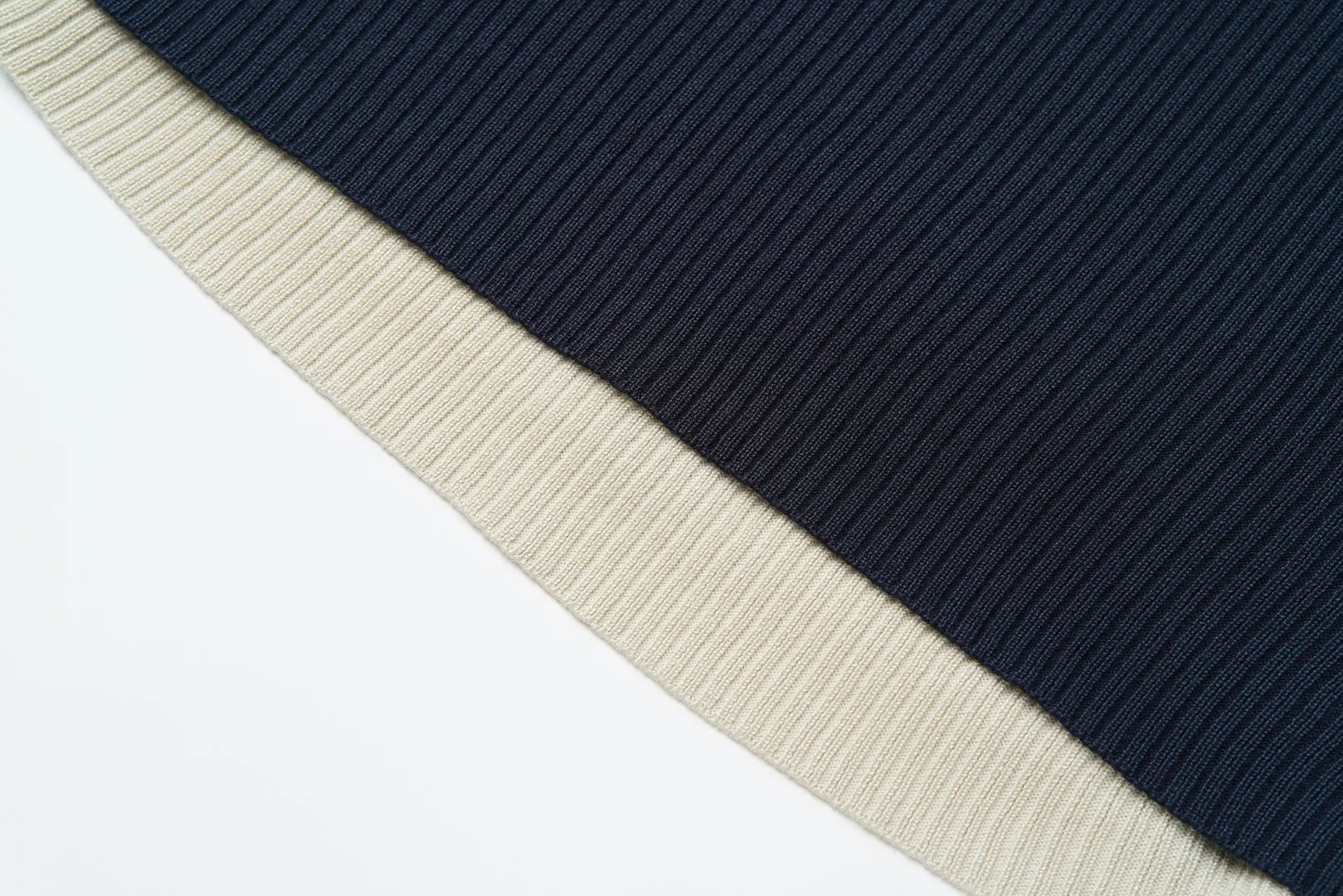 Layered Ribbed Knit Tank Top D4515584 — view 6