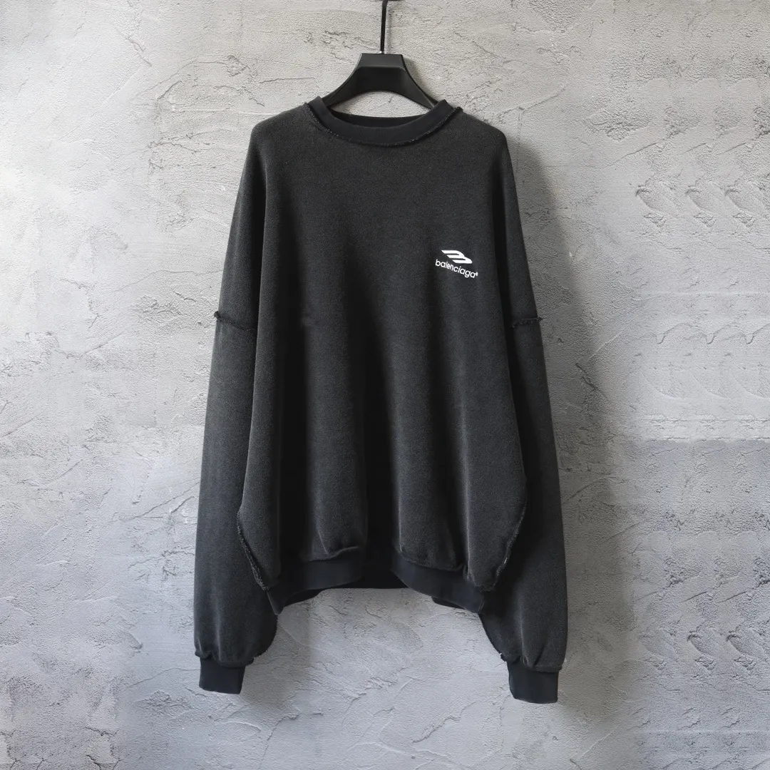3B Logo Embroidered Inside-Out Sweatshirt D26921282