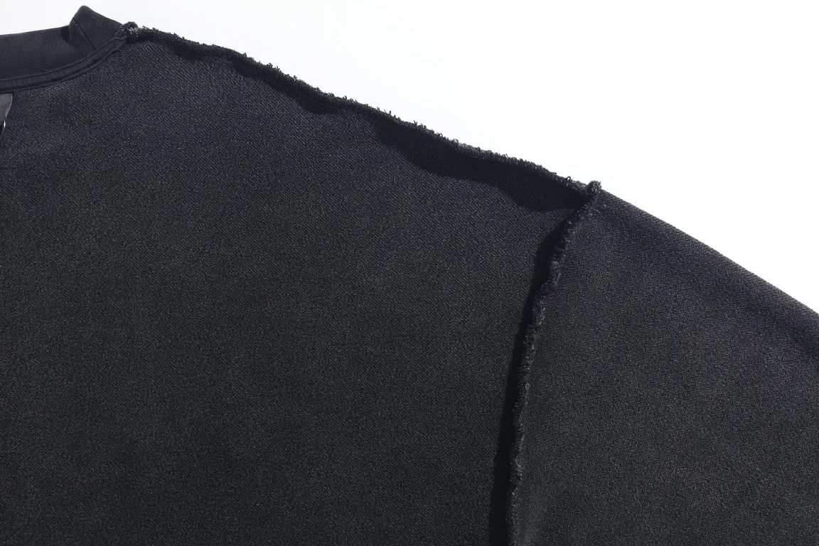 3B Logo Embroidered Inside-Out Sweatshirt D26921282 — view 13