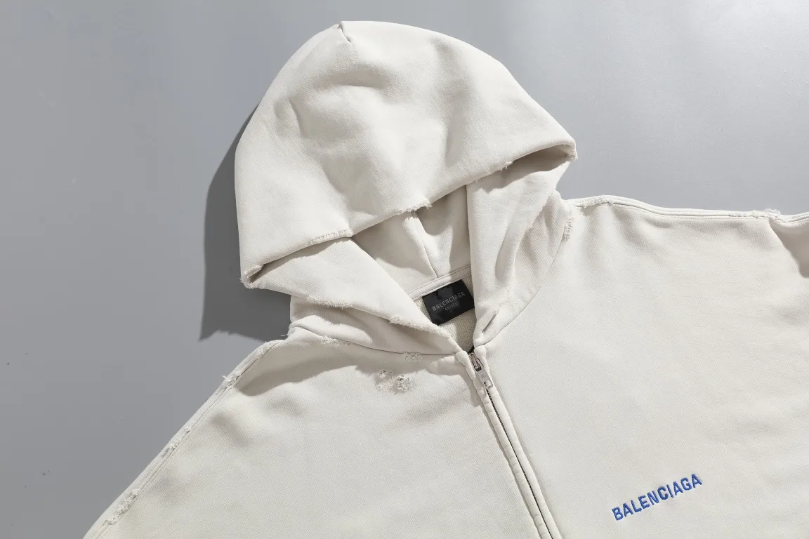 Distressed Logo-Embroidered Zip-Up Hoodie D29921336 — view 15