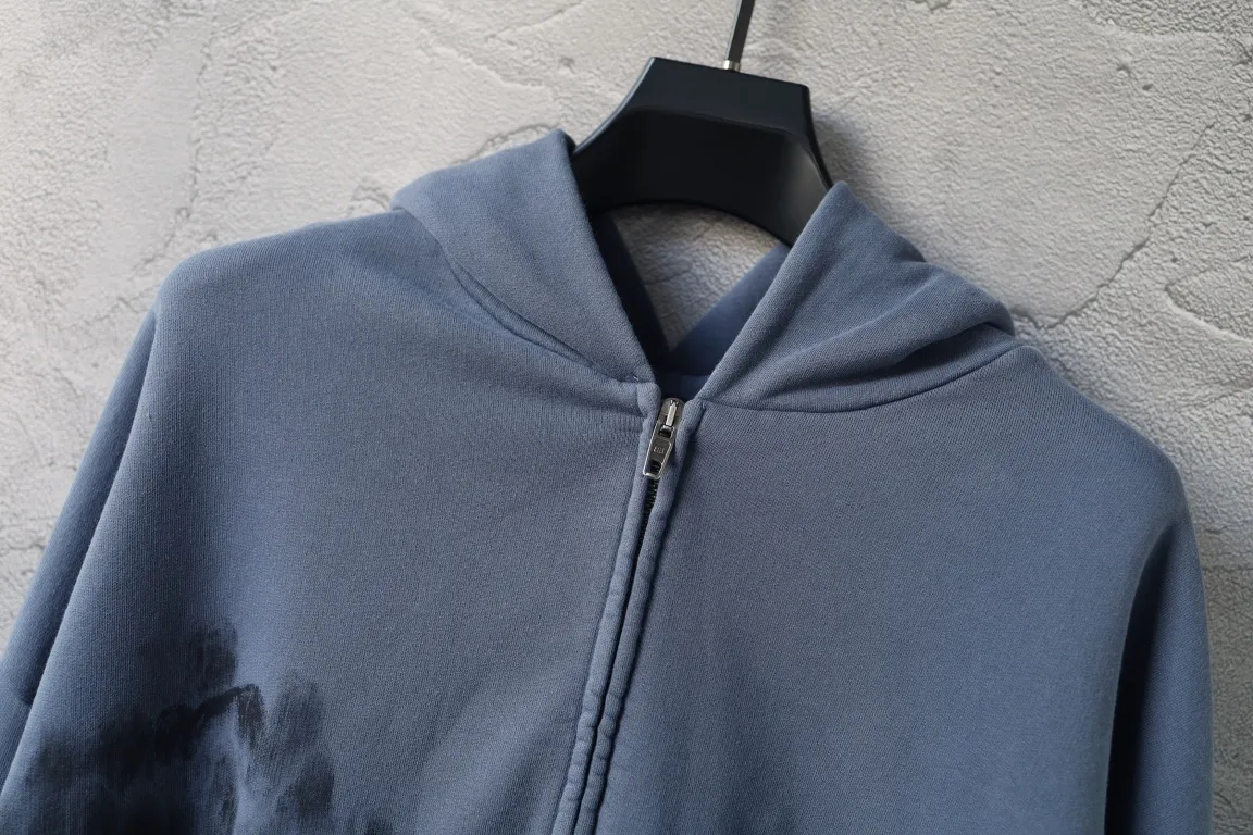 Logo Embroidered Distressed Zip-Up Hoodie D30921338 — view 6
