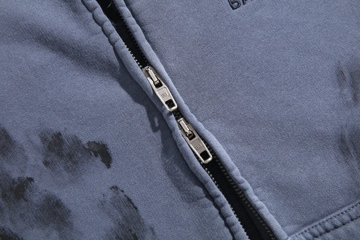 Logo Embroidered Distressed Zip-Up Hoodie D30921338 — view 16