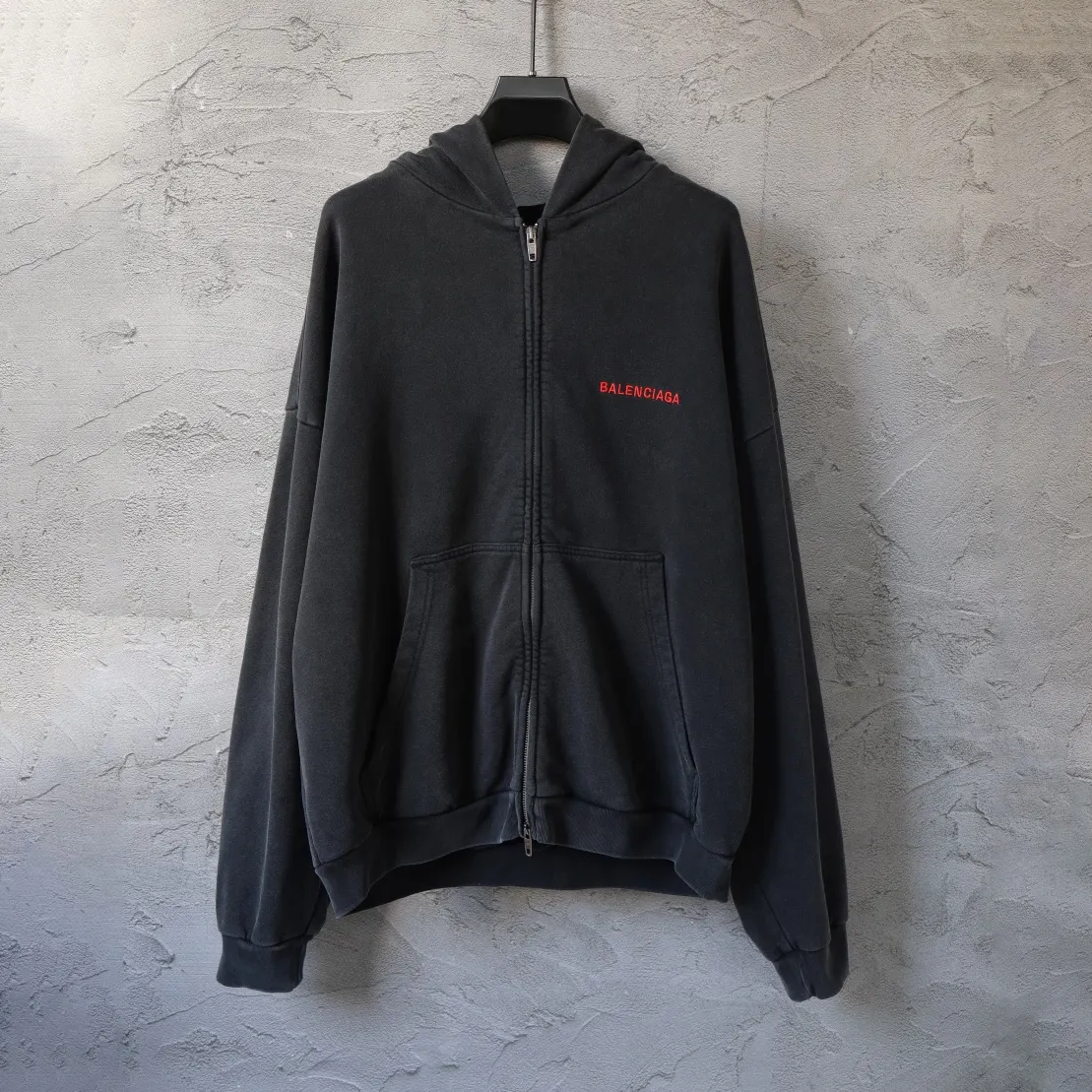 Logo Embroidered Zip-Up Hoodie D29918789