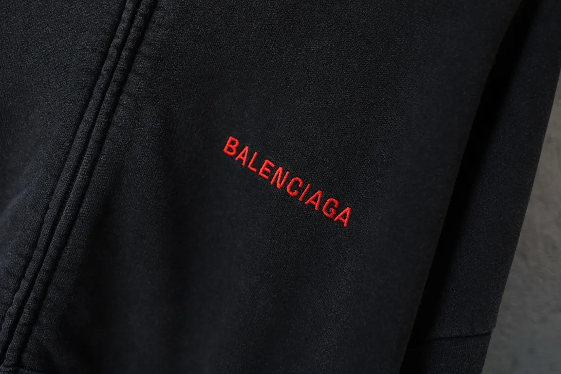 Logo Embroidered Zip-Up Hoodie D29918789 — view 3