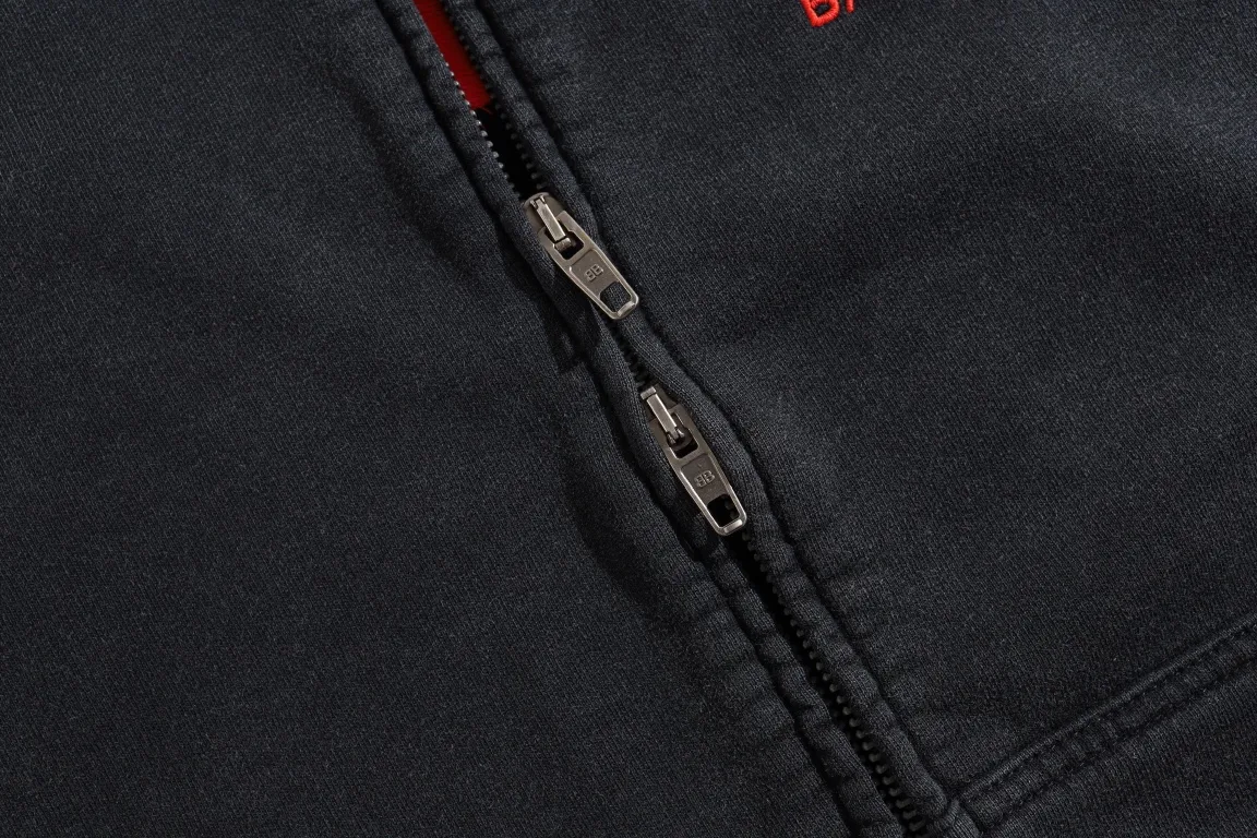 Logo Embroidered Zip-Up Hoodie D29918789 — view 15