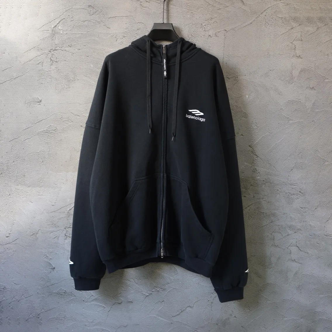 3B Sports Icon Embroidered Zip-Up Hoodie D28918784