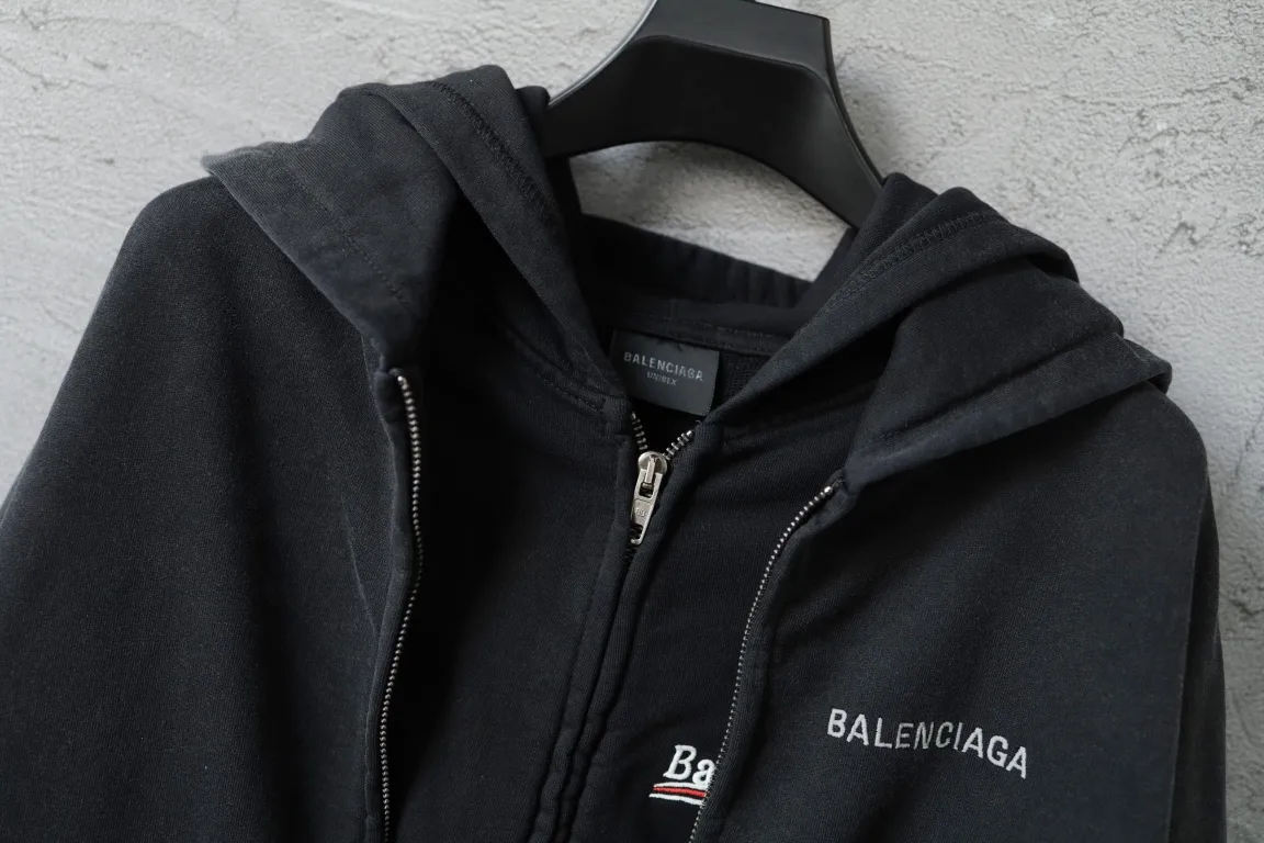 Logo-Embroidered Layered Zip-Up Hoodie D49921273 — view 14