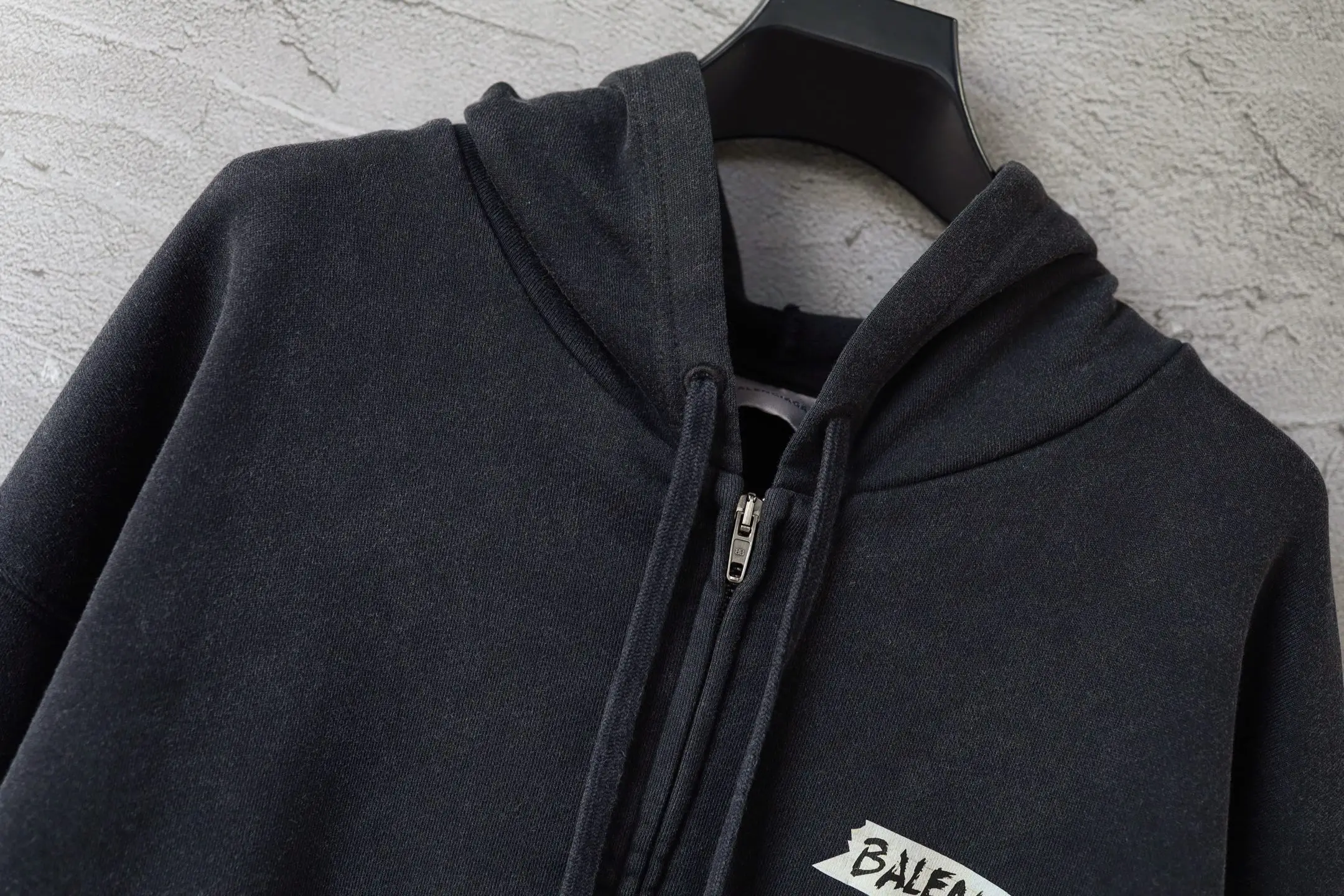 Tape Logo Zip-Up Hoodie D29918775 — view 3