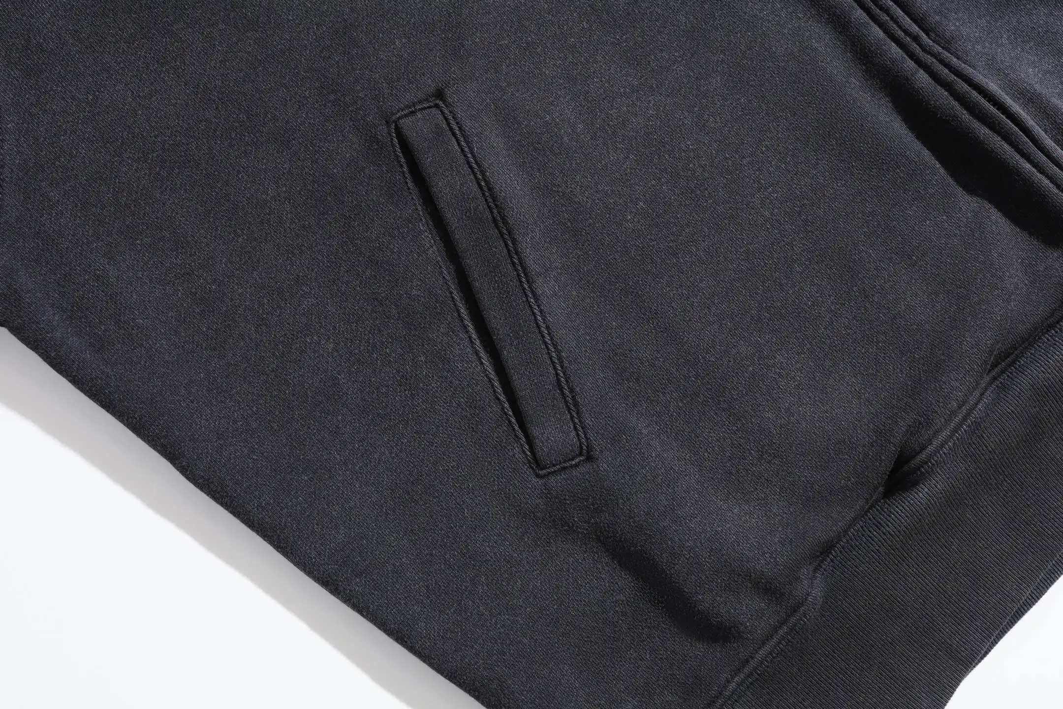 Tape Logo Zip-Up Hoodie D29918775 — view 16