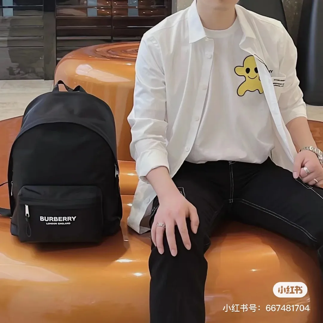 Burberry Logo Print Backpack D28518133 — view 3