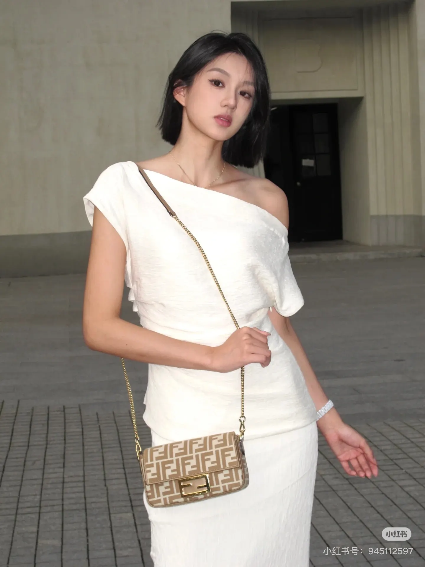 Fendi Baguette Shoulder Bag D28518221 — view 7