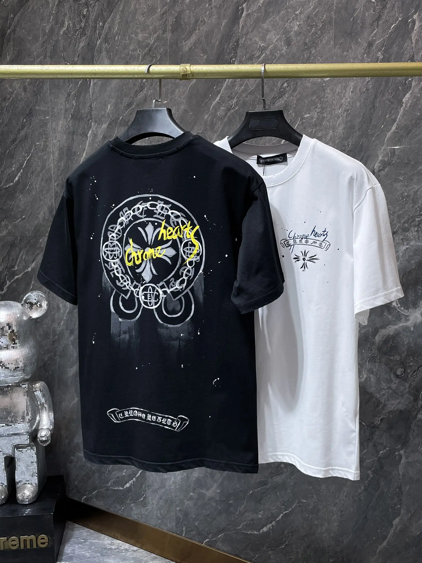 Logo Graphic Splatter Print T-Shirt D5515447 — view 9