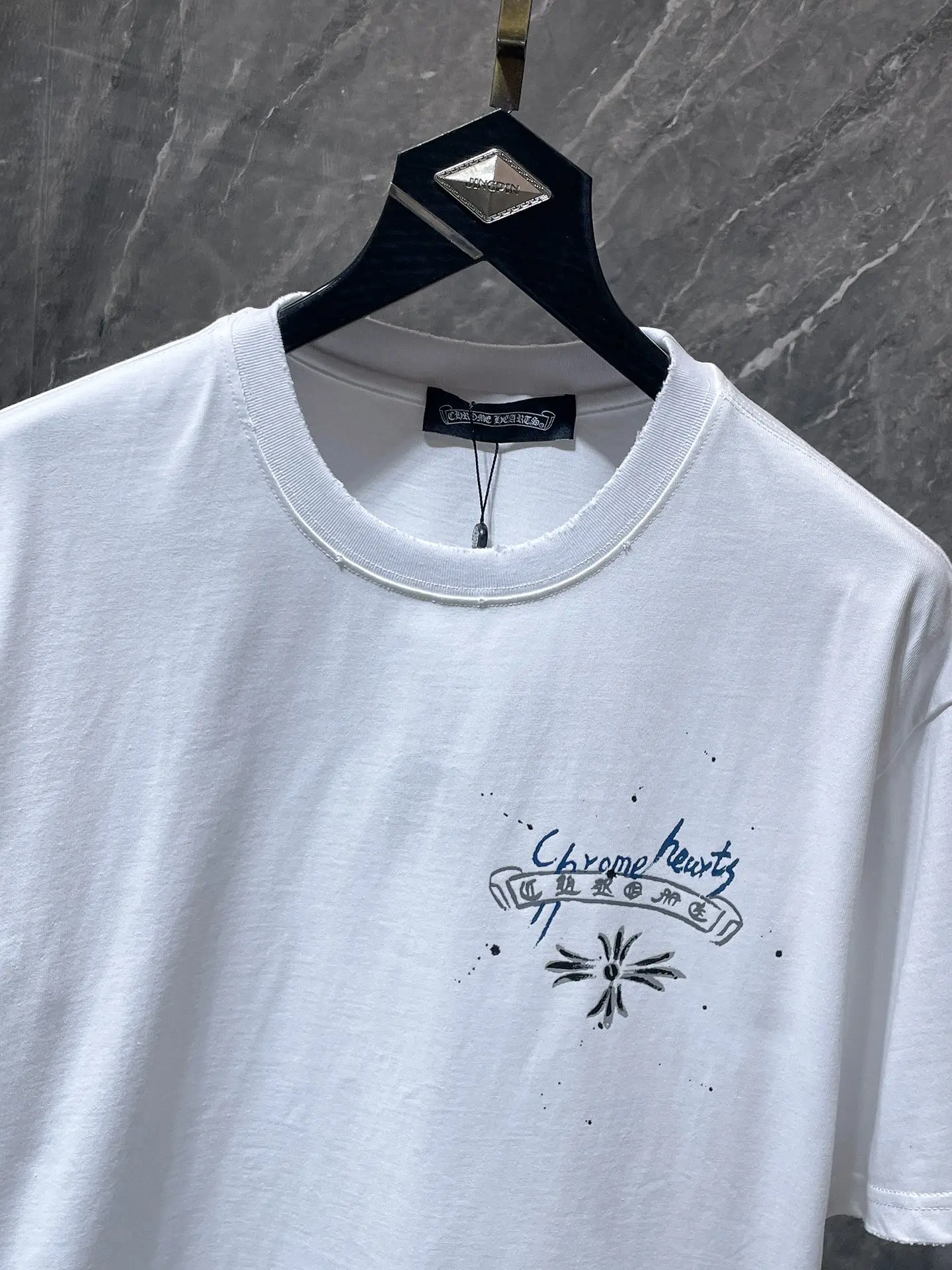 Hand-Painted Ink Splatter Logo T-Shirt D5515446 — view 4