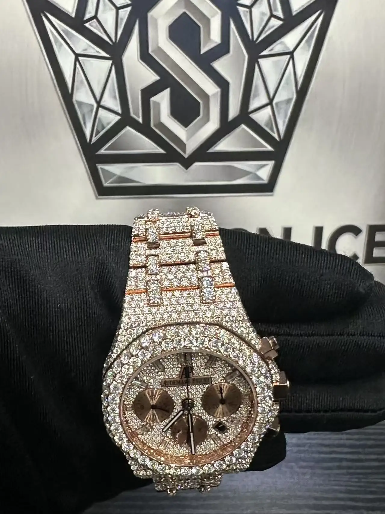 VVS Moissanite Audemars Piguet D1009018588 — view 3