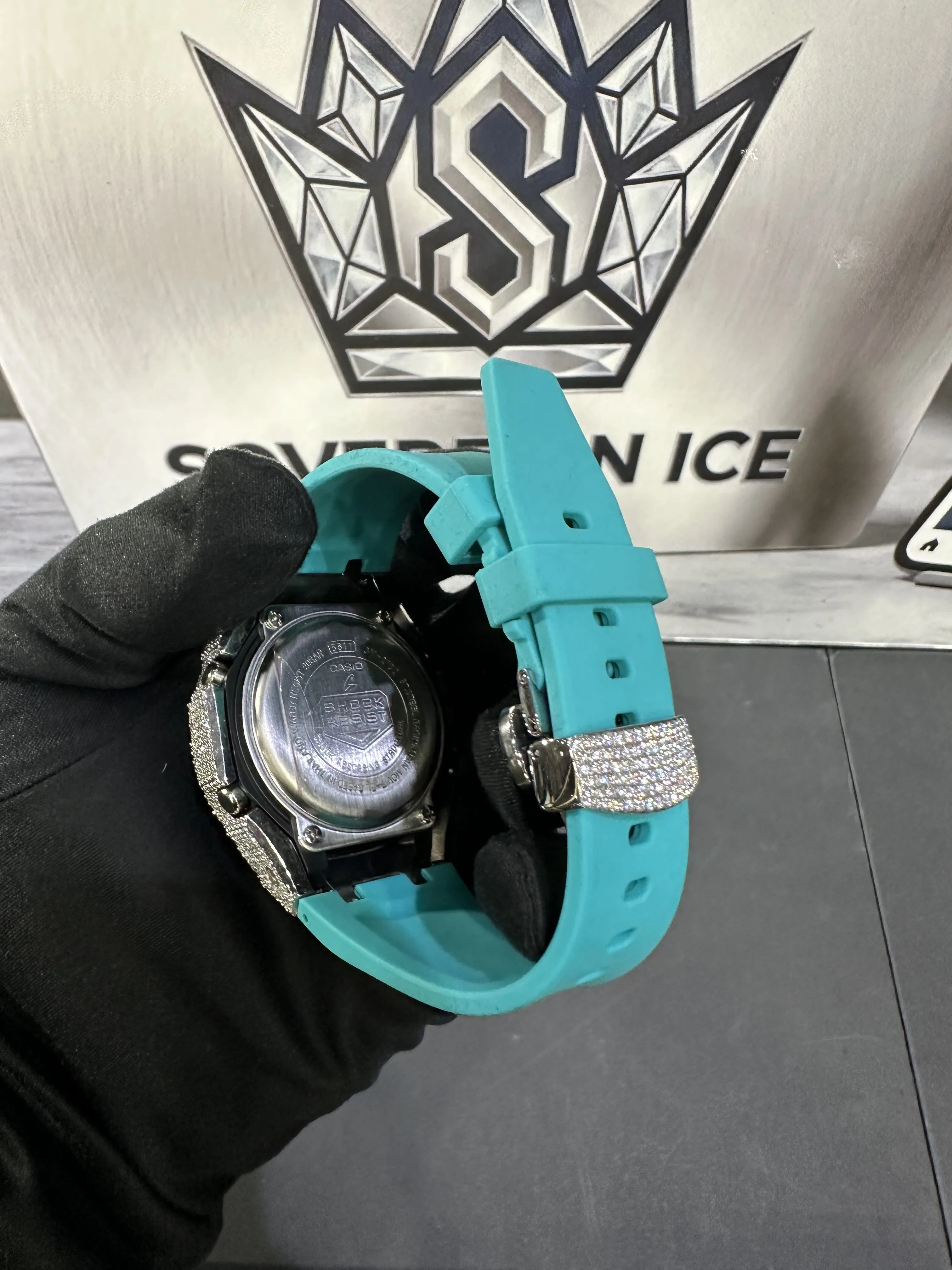 SOVEREIGN ICE brand launches a hip-hop style full diamond rainbow marker watch D680018600 — view 6