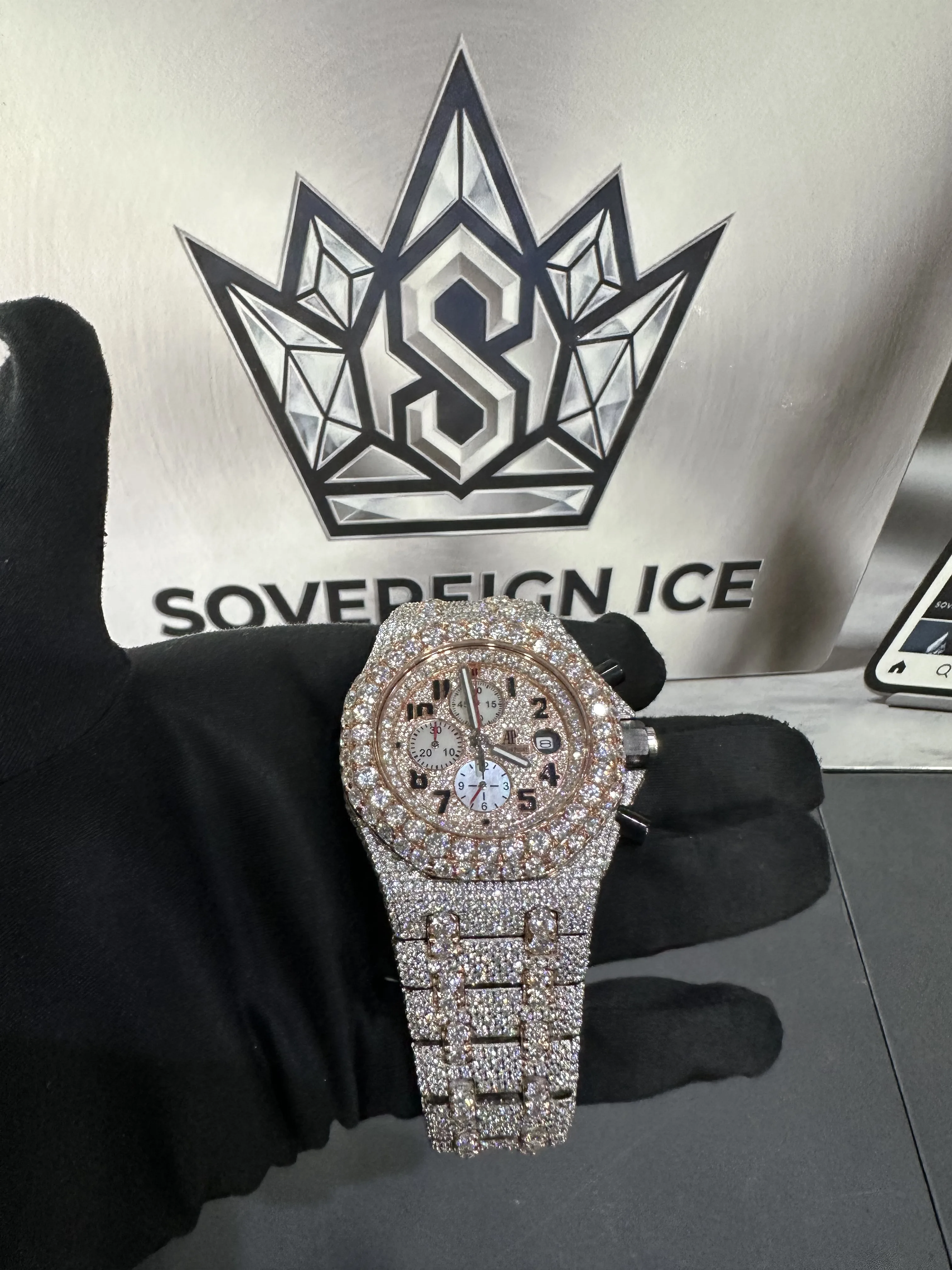 Audemars Piguet full diamond VVS moissanite watch D1005018601 — view 3