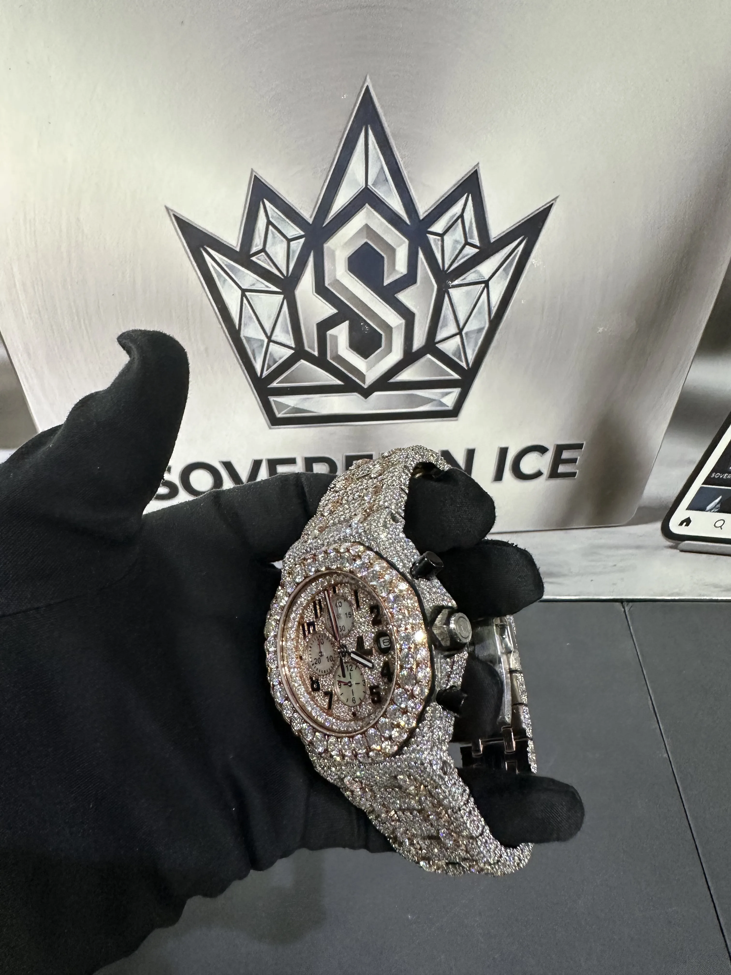 Audemars Piguet full diamond VVS moissanite watch D1005018601 — view 4