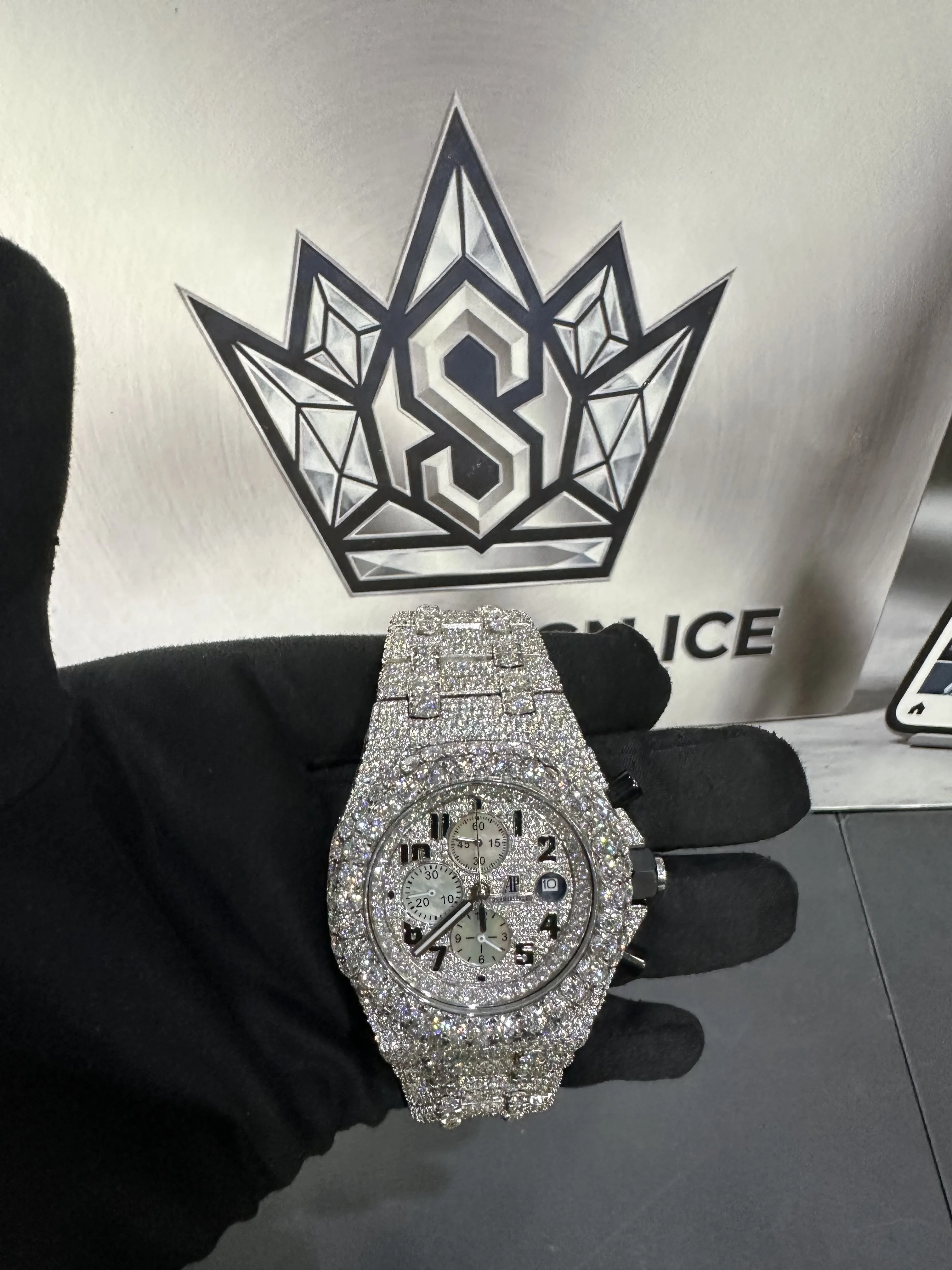 Audemars Piguet full diamond VVS moissanite watch, Sky White D1005018602 — view 2