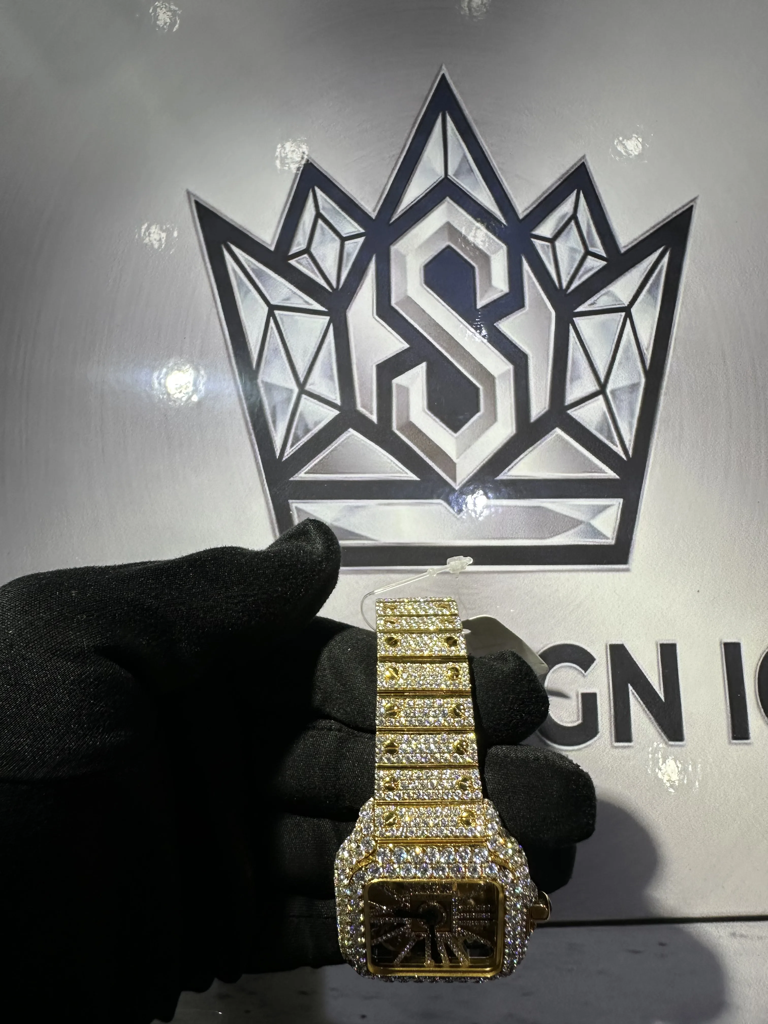 Cartier VVS Moissanite Watch, Gold D1005018608 — view 4