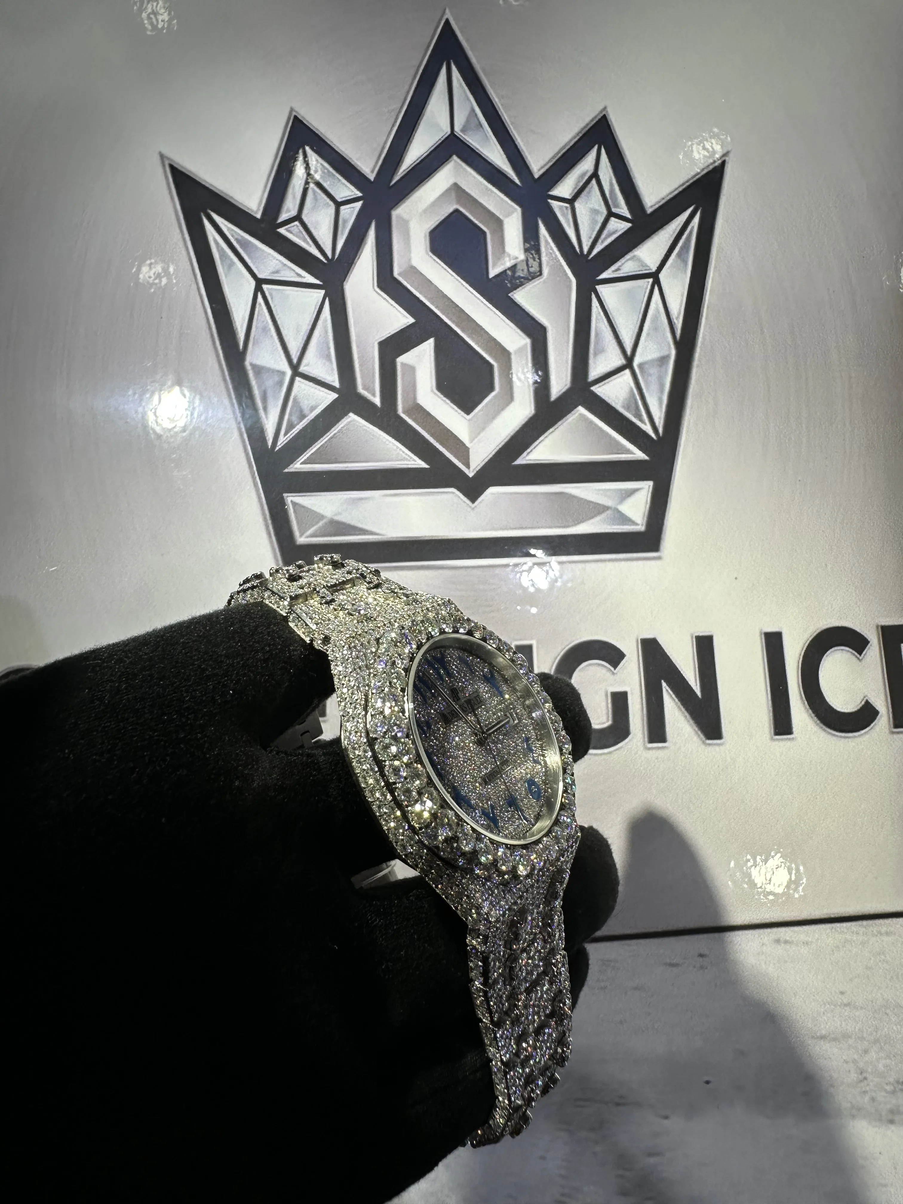 Audemars Piguet VVS Moissanite Watch with Blue Arabic Numeral Hour Markers D900018610 — view 2