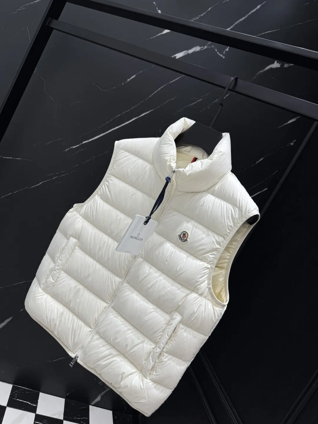 Logo-Patch Quilted Down Gilet D47020840 — view 2